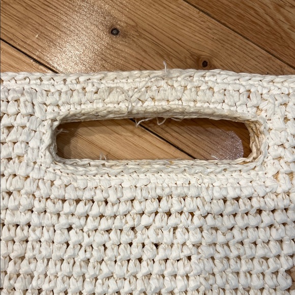Woven Cream Tote Bag with Built-In Handles - Picture 4 of 7